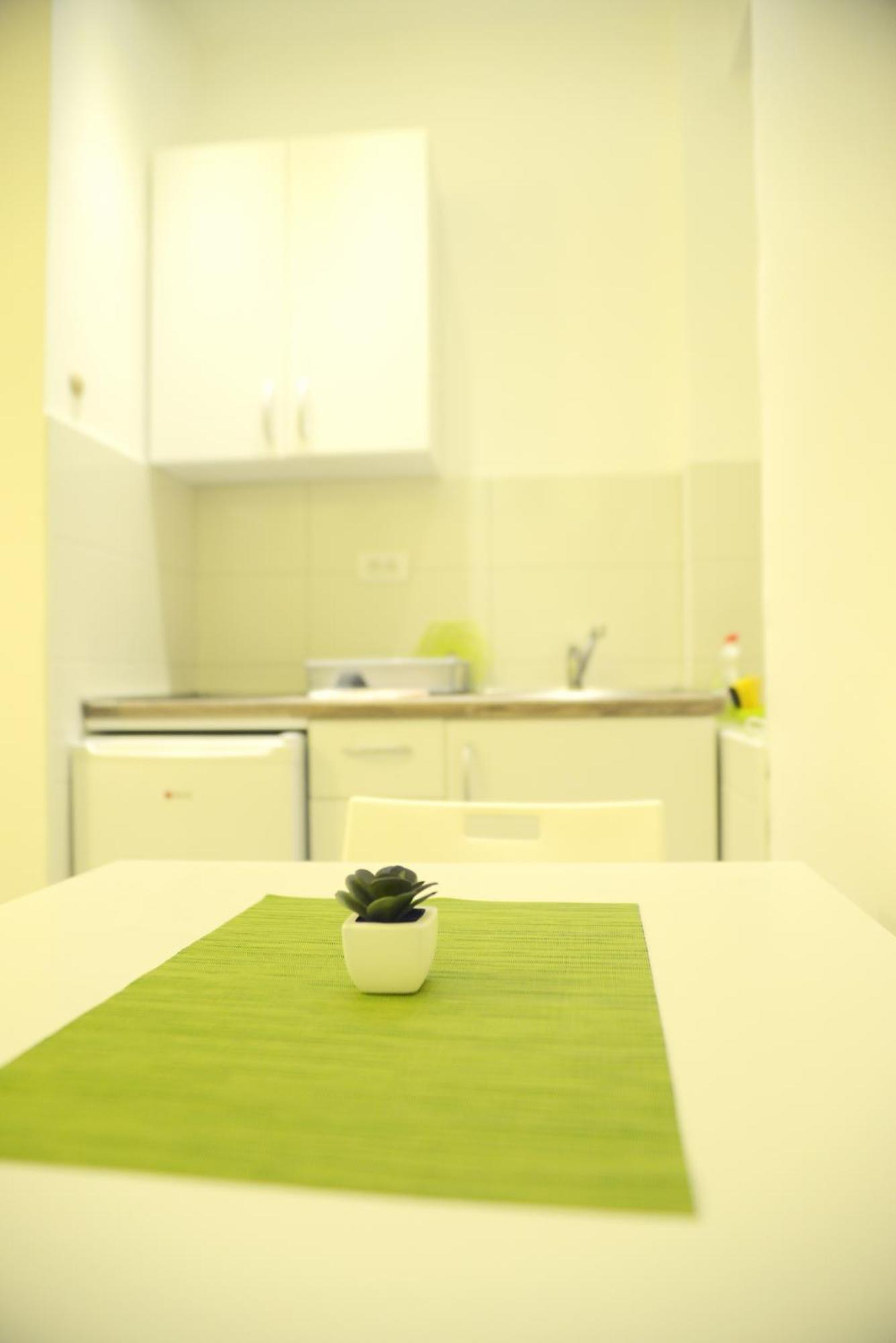 Kate Apartment Белград Экстерьер фото